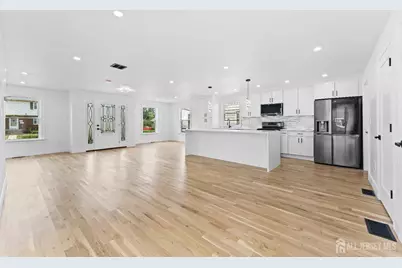 577 S South Avenue S, Dunellen, NJ 08812 - Photo 10