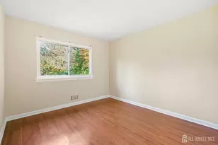 65 Laurie Ct, Old Bridge Township, NJ 07747 - Photo 8