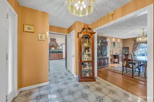 11 Dutch Rd, East Brunswick Township, NJ 08816 - Photo 18