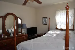 30 Overlook Terrace, Fords, NJ 08863 - Photo 16