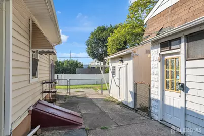 25 Rutgers Street, New Brunswick, NJ 08901 - Photo 34