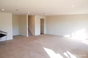 601 Charleston Dr, Monroe Township, NJ 08831 - Photo 34