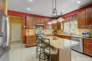 69 Franklin Dr, Plainsboro Township, NJ 08536 - Photo 14