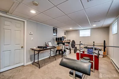 104 Graybar Drive, North Plainfield, NJ 07062 - Photo 10