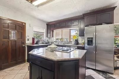 13 McLellan Court, East Brunswick Township, NJ 08816 - Photo 6