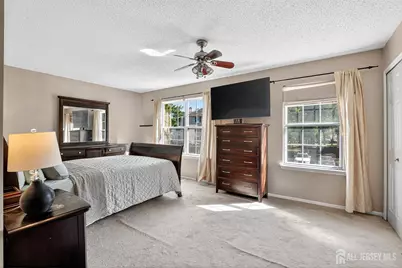 78 Albury Way, North Brunswick Township, NJ 08902 - Photo 24