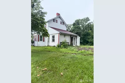 59 Devoe Avenue, Spotswood, NJ 08884 - Photo 2