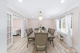 2 Hendrick Pl, Piscataway Township, NJ 08854 - Photo 10