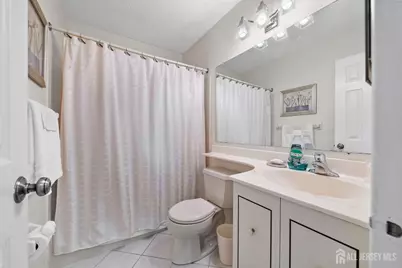 18 Westgate Drive, Edison, NJ 08820 - Photo 16