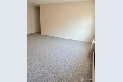 60 Fox Road, Edison, NJ 08817 - Photo 10