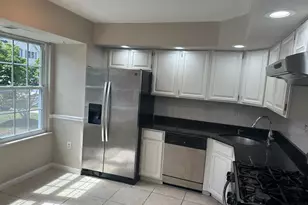 62 Goodwin Dr, North Brunswick Township, NJ 08902 - Photo 8