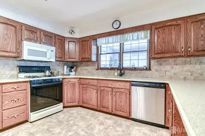 12 Church Lane, East Brunswick Township, NJ 08816 - Photo 4