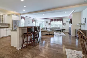 39 Schindler Ct, Franklin Township, NJ 08873 - Photo 8