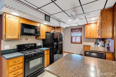 22 Roosevelt Street, South River, NJ 08882 - Photo 12