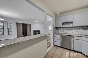 604 Woodhaven Dr, Edison, NJ 08817 - Photo 36