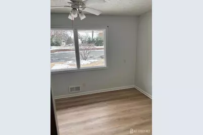 315 Forsgate Dr Drive #B, Monroe Township, NJ 08831 - Photo 8