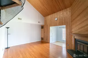 166 Hidden Hollow Ct, Edison, NJ 08820 - Photo 6