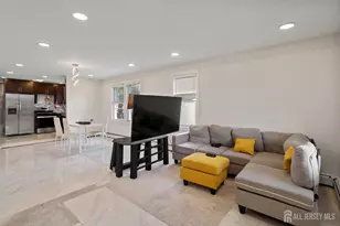 6 Worden Ave, Woodbridge Township, NJ 08861 - Photo 2