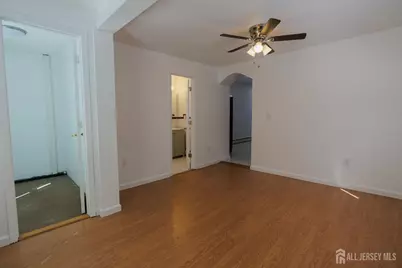 28 Union Street, Carteret, NJ 07008 - Photo 10