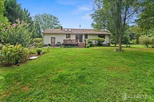 260 Friendship Rd, South Brunswick Township, NJ 08512 - Photo 28