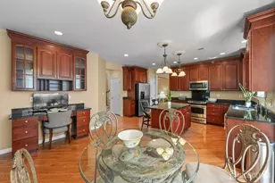 8 Colts Run Rd, Franklin Township, NJ 08540 - Photo 20