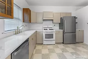 3011 Cypress Ct, South Brunswick Township, NJ 08852 - Photo 6