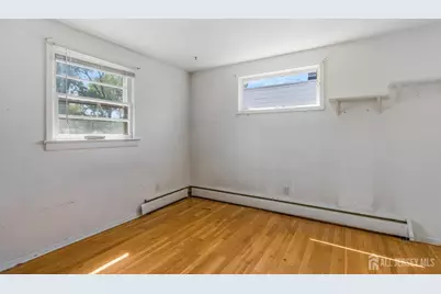 138 Runyon Avenue, Middlesex, NJ 08846 - Photo 20