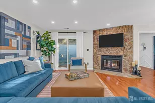 75 Woodmere Dr, Sayreville, NJ 08859 - Photo 12