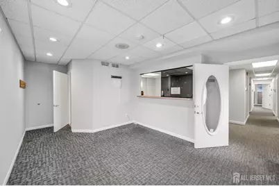 46 E Somerset Street E, Raritan, NJ 08869 - Photo 6