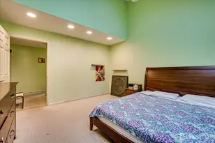 118 Coppertree Ct, Edison, NJ 08820 - Photo 32