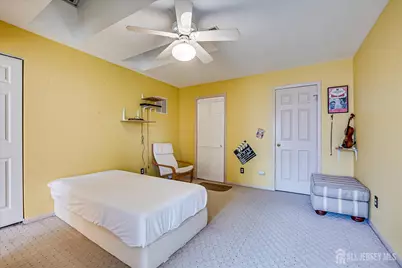 118 Coppertree Court, Edison, NJ 08820 - Photo 40