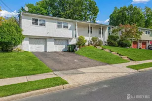 62 Harmon Rd, Edison, NJ 08837 - Photo 2