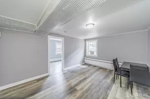 42 Crosby Ave, Edison, NJ 08817 - Photo 4