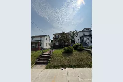 640 Livingston Avenue, North Brunswick Township, NJ 08902 - Photo 2