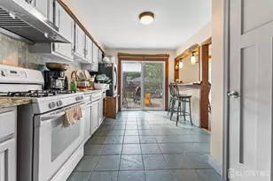 1243 E Front Street E, Plainfield, NJ 07062 - Photo 8