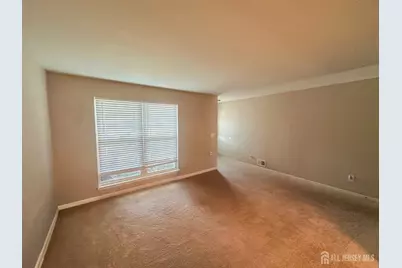 266 Dochery Place, Franklin Township, NJ 08873 - Photo 6