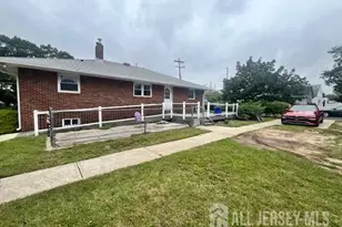 107 Ernston Rd, Sayreville, NJ 08859 - Photo 24