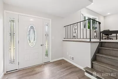 5 Waverly Drive E, Edison, NJ 08817 - Photo 10