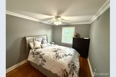 531 Harris Avenue, Middlesex, NJ 08846 - Photo 14