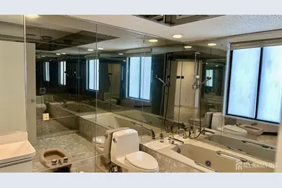 55 Smith Street, Perth Amboy, NJ 08861 - Photo 6