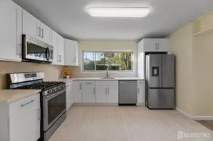 41 Raleigh Rd, South Brunswick Township, NJ 08824 - Photo 14