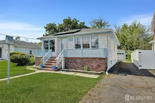 402 East Ave, Sewaren, NJ 07077 - Photo 26