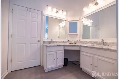 49 Rozalyn Lane, Old Bridge Township, NJ 08879 - Photo 20