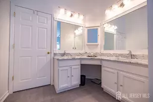 49 Rozalyn Ln, Old Bridge Township, NJ 08879 - Photo 20