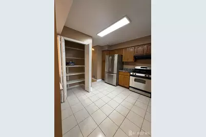 2802 Deerfield Drive, Edison, NJ 08820 - Photo 6