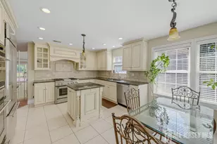 87 Fairway Blvd, Monroe Township, NJ 08831 - Photo 2