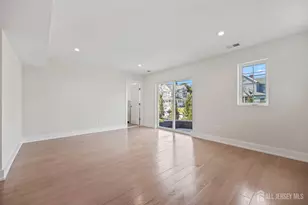 152 Franklin Ave, Long Branch, NJ 07740 - Photo 6