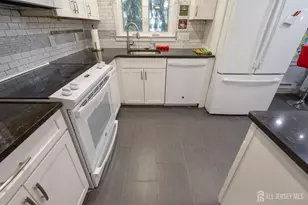 388 Orrington Ln, Monroe Township, NJ 08831 - Photo 22