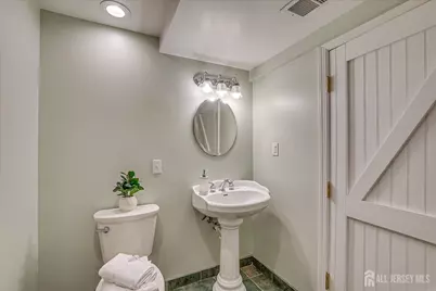 497 Easton Avenue, Franklin Township, NJ 08873 - Photo 40