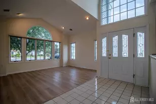 42 Brighton Ct, Monroe Township, NJ 08831 - Photo 2